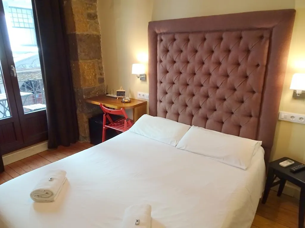 ** Guest house Iturrienea Ostatua Hotel Bilbao Spain