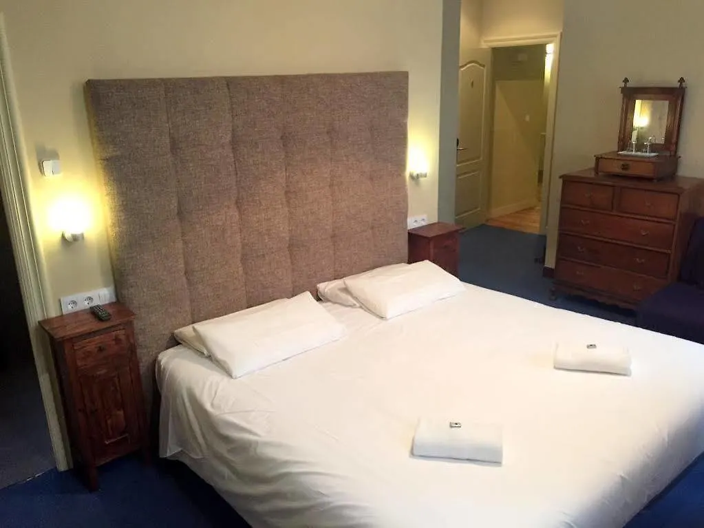 Iturrienea Ostatua Hotel Bilbao Spain