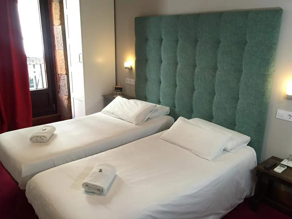 Iturrienea Ostatua Hotell Bilbao Pensionat